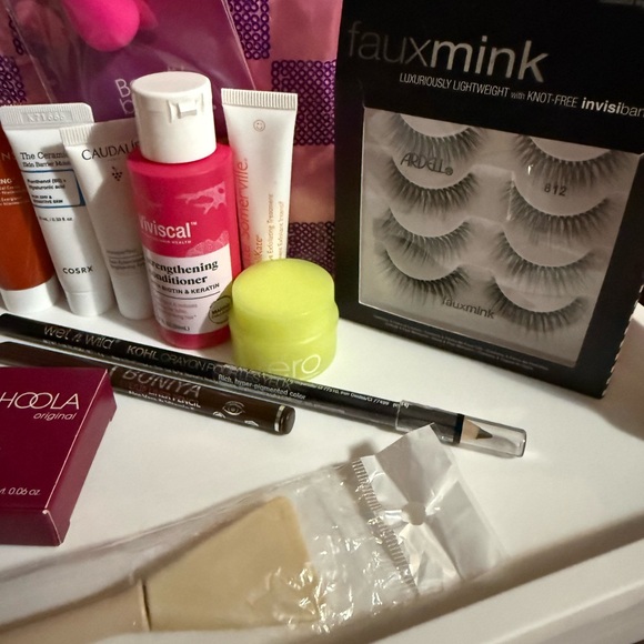 Sephora Pink Makeup Bag with Assorted Beauty Products - Picture 2 of 6